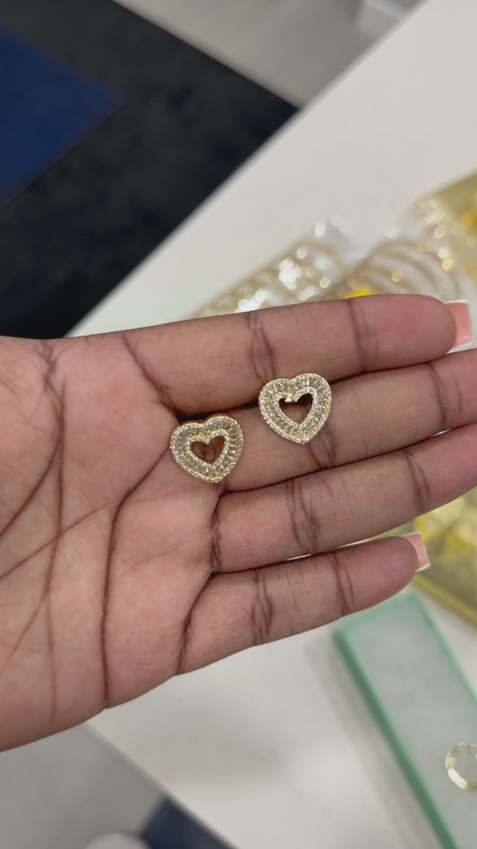 RS Heart Studs